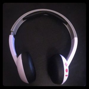 Wireless headphones.